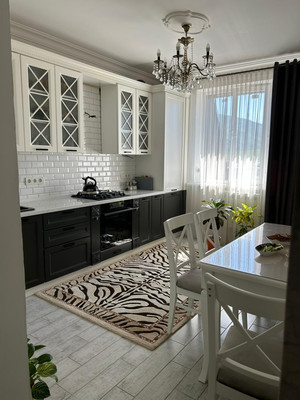 Продам двухкомнатную (2-комн.) квартиру, Юго-Восточная ул, 68кА, Махачкала г