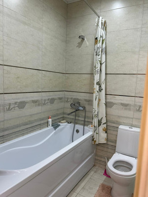 Продам двухкомнатную (2-комн.) квартиру, Юго-Восточная ул, 68кА, Махачкала г