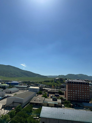 Продам двухкомнатную (2-комн.) квартиру, Юго-Восточная ул, 68кА, Махачкала г