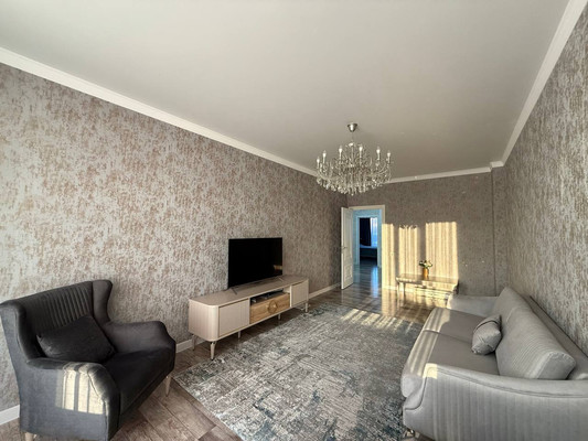 Продам двухкомнатную (2-комн.) квартиру, Тлостанова ул, 32, Нальчик г