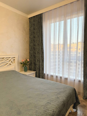 Продам двухкомнатную (2-комн.) квартиру, Тлостанова ул, 32, Нальчик г