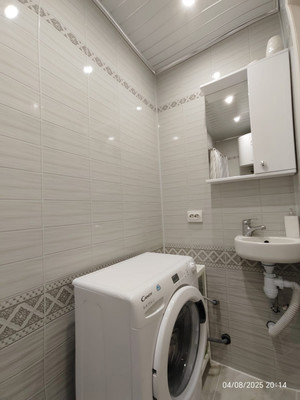 Продам комнату в 2-комн. квартире, Ключевая ул, 13, Ханты-Мансийск г