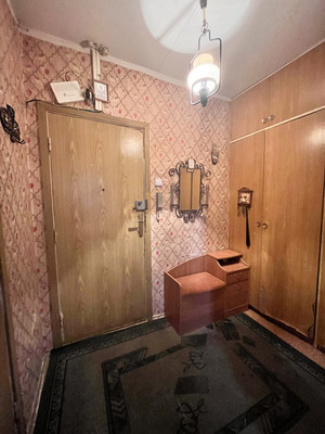 Продам однокомнатную (1-комн.) квартиру, 1129, Зеленоград г