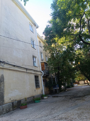 Продам однокомнатную (1-комн.) квартиру, Красноармейская ул, 3, Симферополь г