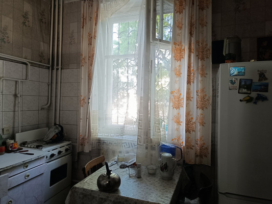 Продам однокомнатную (1-комн.) квартиру, Красноармейская ул, 3, Симферополь г