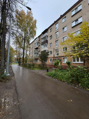 Продам двухкомнатную (2-комн.) квартиру, Мира ул, 10, Верея г