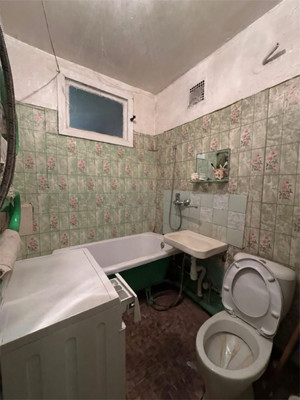 Продам двухкомнатную (2-комн.) квартиру, Мира ул, 10, Верея г