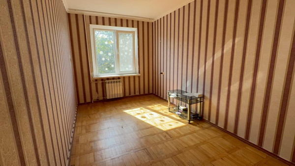 Продам двухкомнатную (2-комн.) квартиру, Неделина ул, 21, Нальчик г