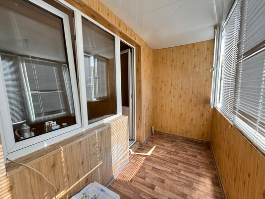 Продам двухкомнатную (2-комн.) квартиру, Неделина ул, 21, Нальчик г