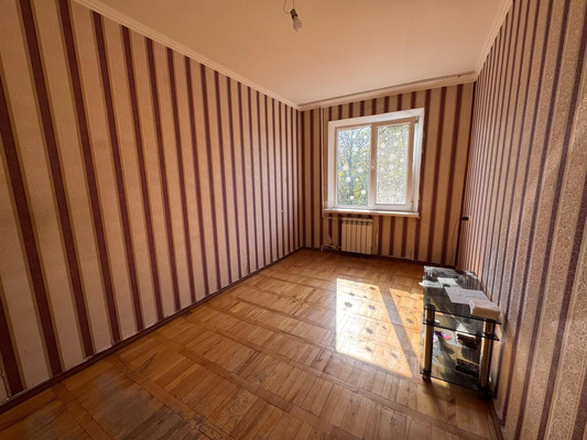 Продам двухкомнатную (2-комн.) квартиру, Неделина ул, 21, Нальчик г