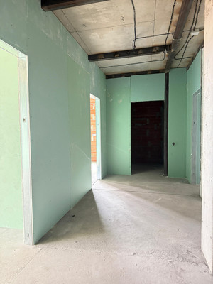 Продам трехкомнатную (3-комн.) квартиру, Эльбрусская ул, 19кг, Нальчик г