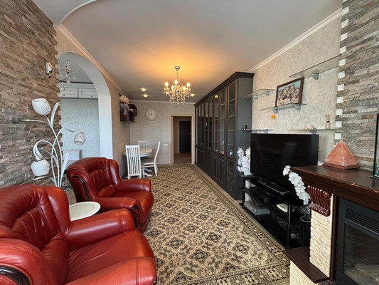 Продам двухкомнатную (2-комн.) квартиру, Вишневая ул, 2, Чехов г