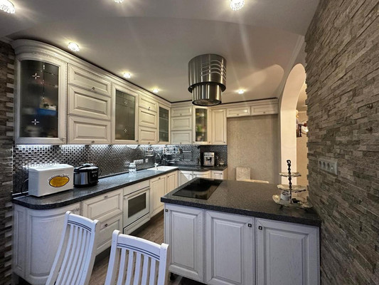 Продам двухкомнатную (2-комн.) квартиру, Вишневая ул, 2, Чехов г