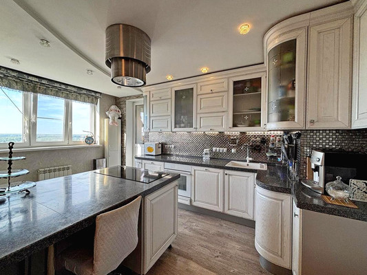 Продам двухкомнатную (2-комн.) квартиру, Вишневая ул, 2, Чехов г