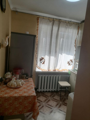 Сдам двухкомнатную (2-комн.) квартиру, Залесская ул, 80, Симферополь г