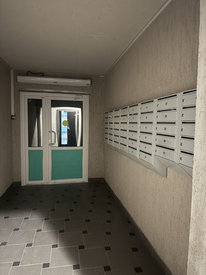 Продам двухкомнатную (2-комн.) квартиру, Самоцветы мкр, 8, Иваново г