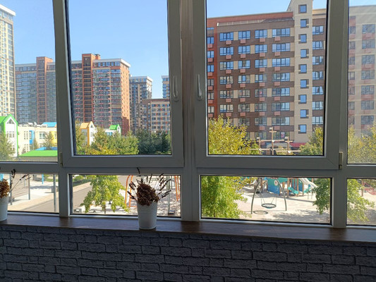 Продам однокомнатную (1-комн.) квартиру, Природная ул, 10Бк1, Знаменский п