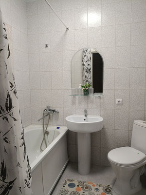 Продам однокомнатную (1-комн.) квартиру, Природная ул, 10Бк1, Знаменский п