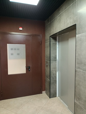 Продам однокомнатную (1-комн.) квартиру, Природная ул, 10Бк1, Знаменский п