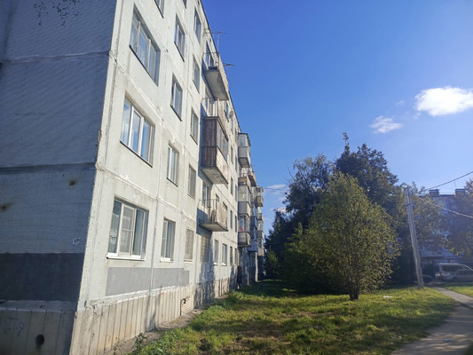 Продам трехкомнатную (3-комн.) квартиру, Манина пл, 9, Войсковицы п