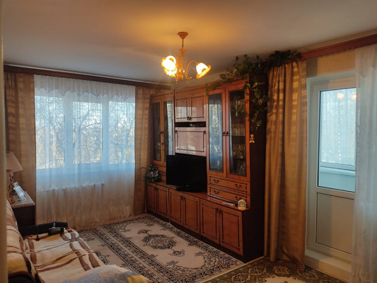 Продам трехкомнатную (3-комн.) квартиру, Манина пл, 9, Войсковицы п