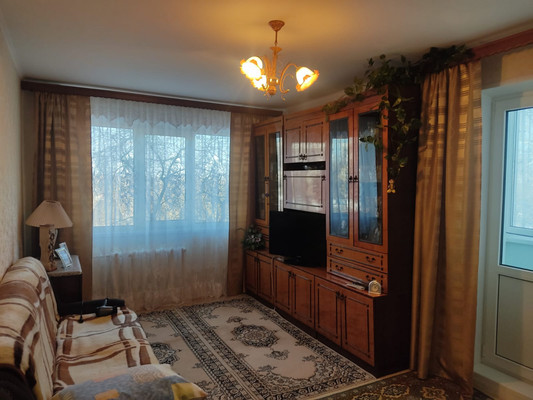 Продам трехкомнатную (3-комн.) квартиру, Манина пл, 9, Войсковицы п