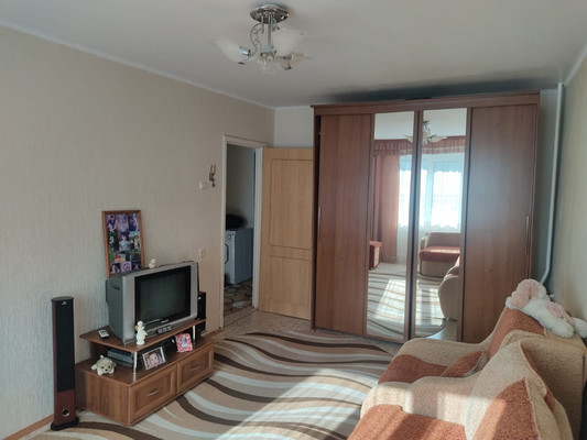 Продам трехкомнатную (3-комн.) квартиру, Манина пл, 9, Войсковицы п