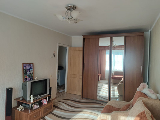 Продам трехкомнатную (3-комн.) квартиру, Манина пл, 9, Войсковицы п