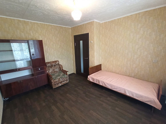 Продам однокомнатную (1-комн.) квартиру, Калинина ул, 124А, Тихорецк г