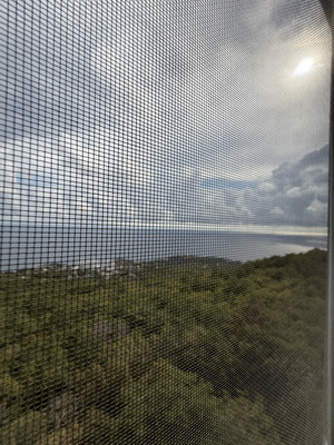 Продам двухкомнатную (2-комн.) квартиру, 40 лет Октября ул, 1, Гаспра пгт