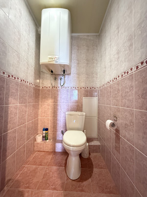 Продам двухкомнатную (2-комн.) квартиру, 40 лет Октября ул, 1, Гаспра пгт