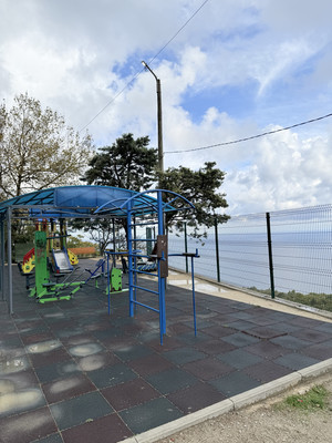 Продам двухкомнатную (2-комн.) квартиру, 40 лет Октября ул, 1, Гаспра пгт