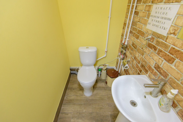 Продам коммерческое помещение 52 м2, Петренко ул, 24, Ростов-на-Дону г