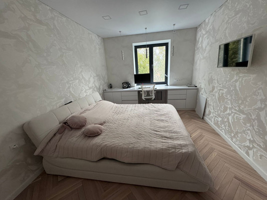 Продам двухкомнатную (2-комн.) квартиру, Советская ул, 2, Пенза г