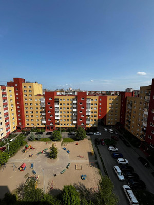 Продам двухкомнатную (2-комн.) квартиру, Майский пер, 1, Калининград г