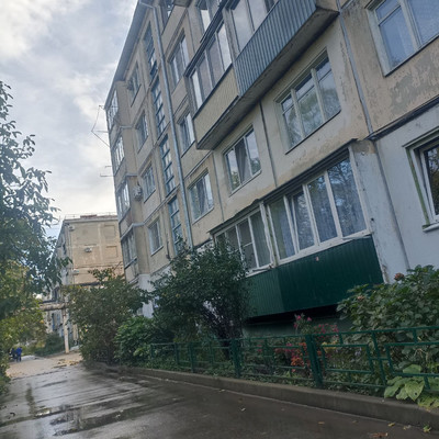 Продам однокомнатную (1-комн.) квартиру, Железнодорожная ул, 160, Майкоп г