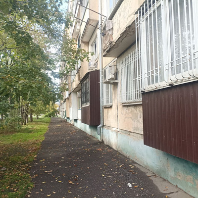 Продам однокомнатную (1-комн.) квартиру, Железнодорожная ул, 160, Майкоп г