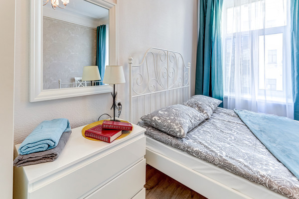 Продам многокомнатную квартиру, Невский пр-кт, 45/2, Санкт-Петербург г