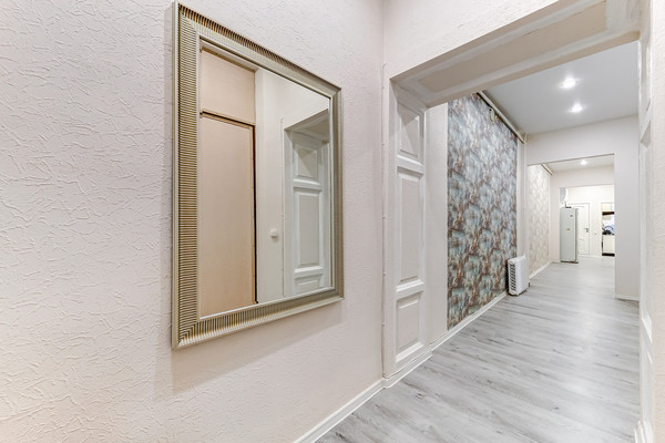 Продам многокомнатную квартиру, Невский пр-кт, 45/2, Санкт-Петербург г