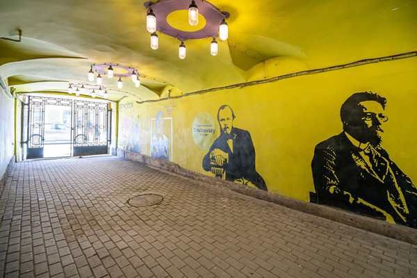 Продам многокомнатную квартиру, Невский пр-кт, 45/2, Санкт-Петербург г