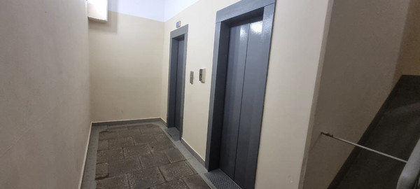 Продам трехкомнатную (3-комн.) квартиру, Люблинская ул, 171, Москва г