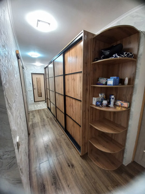 Продам трехкомнатную (3-комн.) квартиру, Пионерская ул, 379к2, Майкоп г