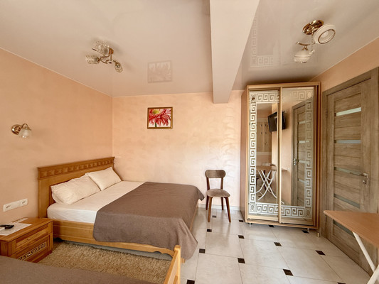 Продам коммерческое помещение 380 м2, Центральная ул, 12, Рыбачье с