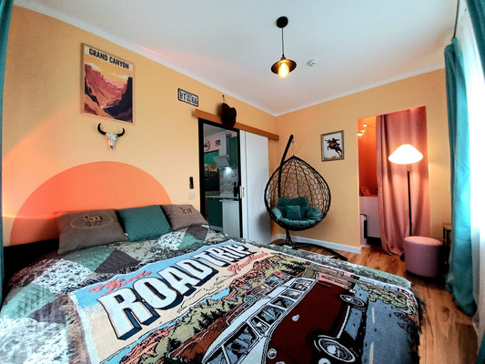 Сдам двухкомнатную (2-комн.) квартиру, Юнтоловский пр-кт, 48к2, Санкт-Петербург г