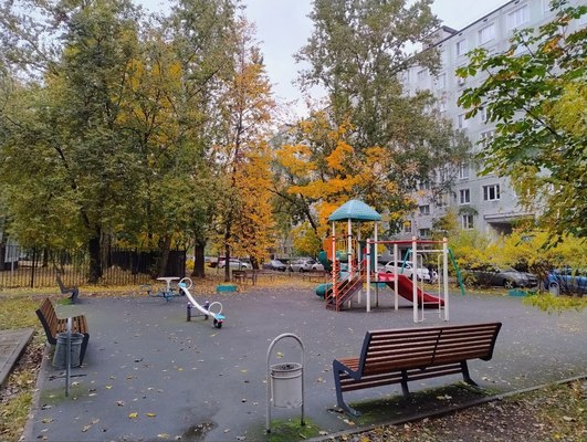 Продам однокомнатную (1-комн.) квартиру, Батайский проезд, , 9, Москва г