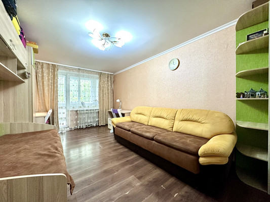 Продам трехкомнатную (3-комн.) квартиру, Николая Ветошникова ул, 31, Астрахань г