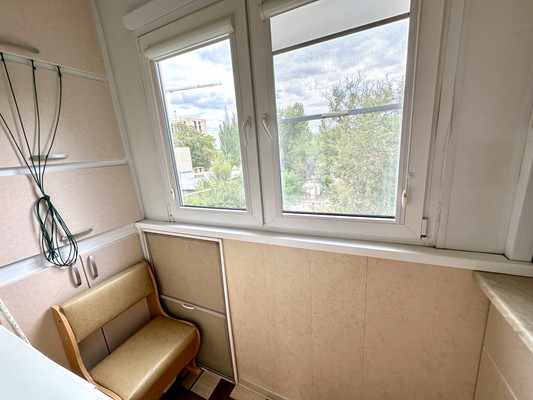 Продам трехкомнатную (3-комн.) квартиру, Николая Ветошникова ул, 31, Астрахань г