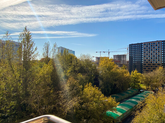 Продам двухкомнатную (2-комн.) квартиру, Хромова ул, 3, Москва г