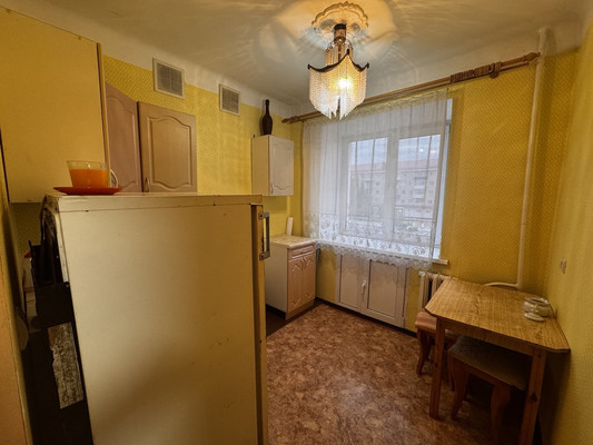 Продам однокомнатную (1-комн.) квартиру, Карла Маркса ул, 57, Ишим г