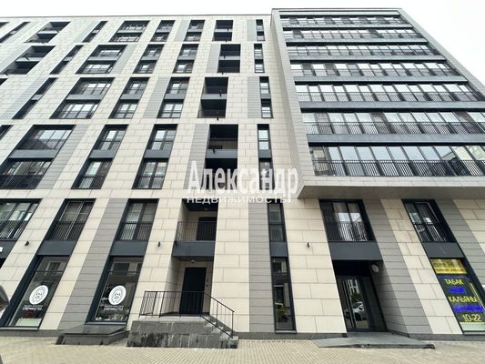 Продам однокомнатную (1-комн.) квартиру, Кременчугская ул, 13к1, Санкт-Петербург г